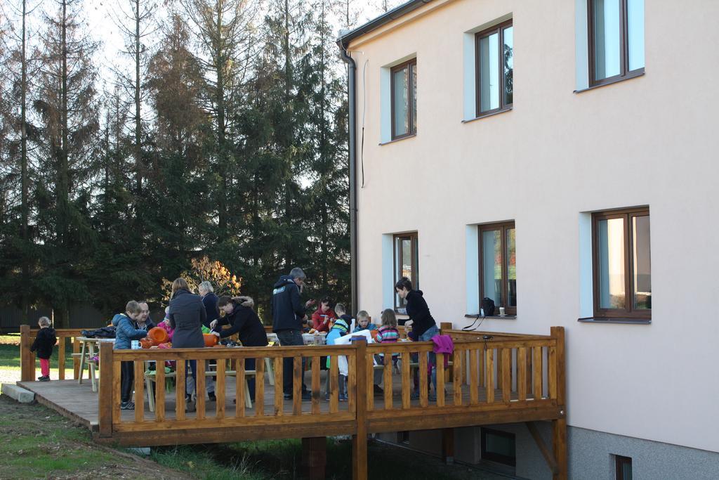 Penzion Rota Pisecne Екстер'єр фото